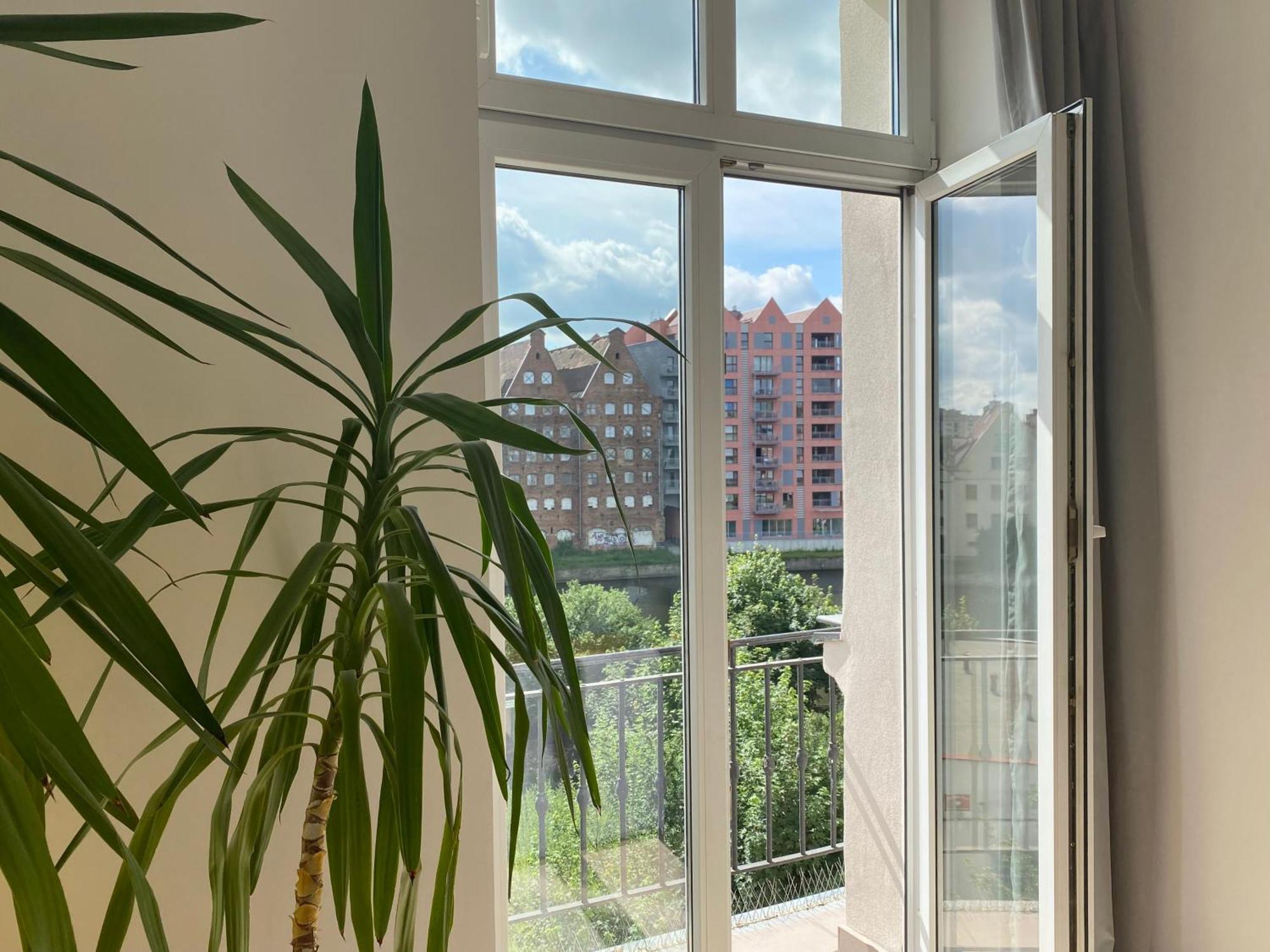 Hello Apartments Amazing River View 4 Bedrooms & Balcony กดัญสก์ ภายนอก รูปภาพ